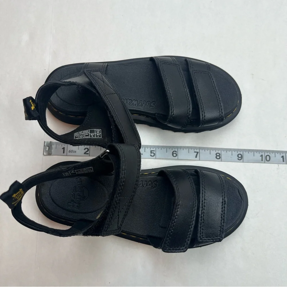Dr. Martens Klaire J Black Leather Strap Sandals Kids Size‎ US 2 Children's NWOT